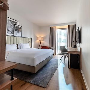 Net Zero Standard Room